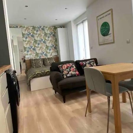 Studio 25M2 Avec Parking Prive - Lycee Roosevelt - Arena - Gare Reims Eksteriør bilde