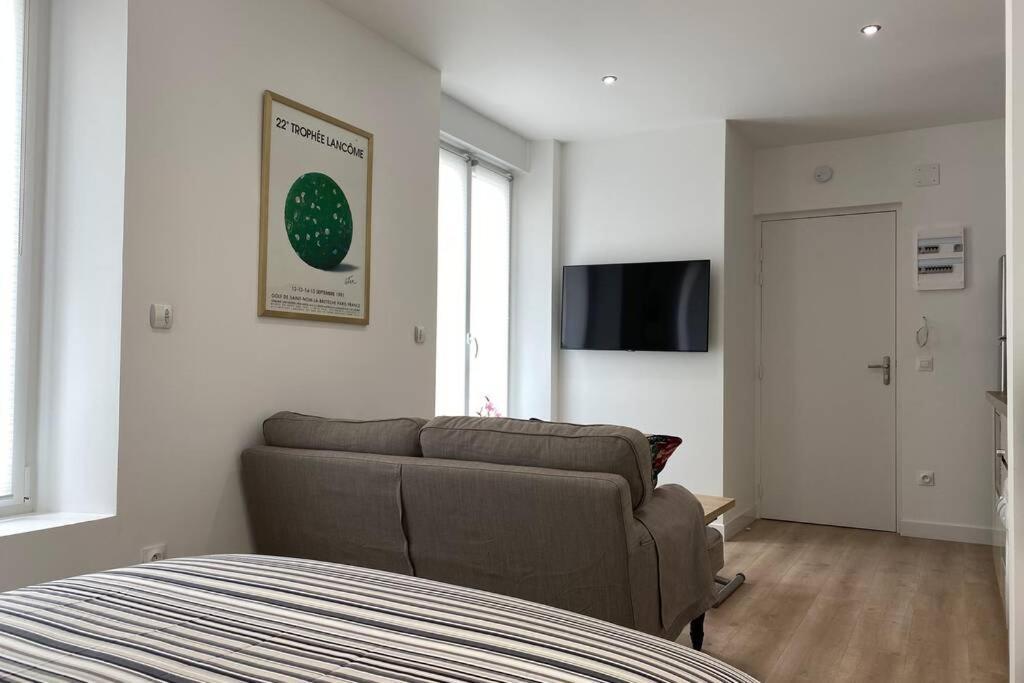 Studio 25M2 Avec Parking Prive - Lycee Roosevelt - Arena - Gare Reims Eksteriør bilde